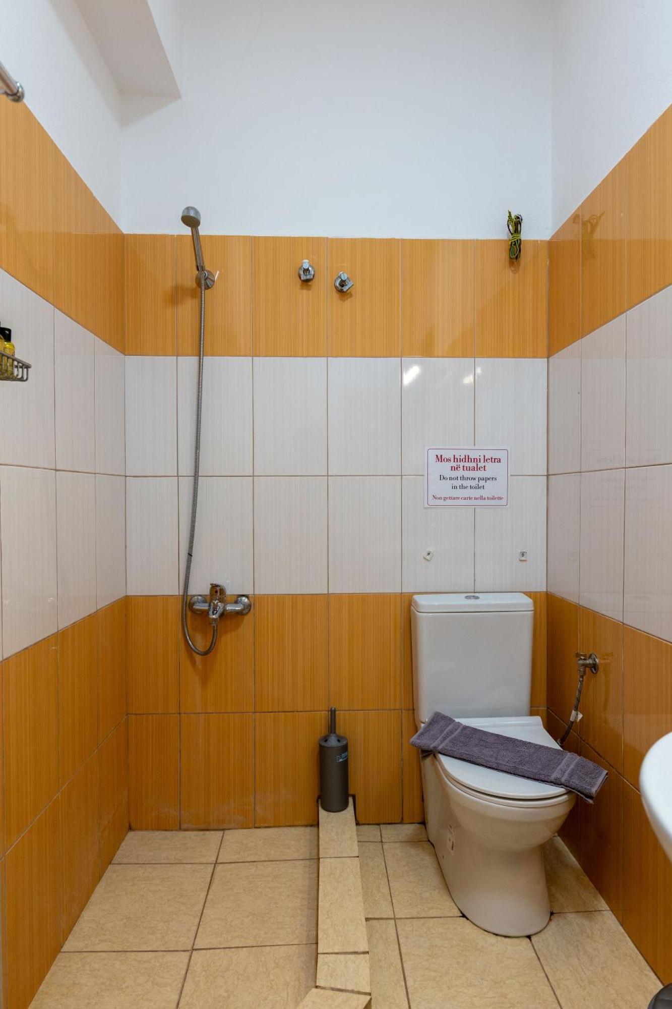 Twins Hotel Ksamil Bagian luar foto
